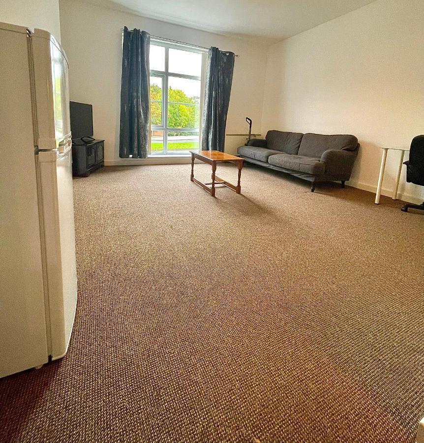 Апартаменты Town Centre Flat In Darlington Дарлингтон Экстерьер фото