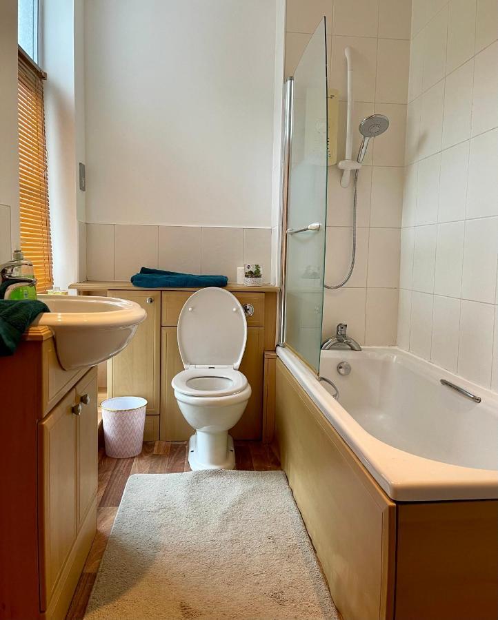 Апартаменты Town Centre Flat In Darlington Дарлингтон Экстерьер фото